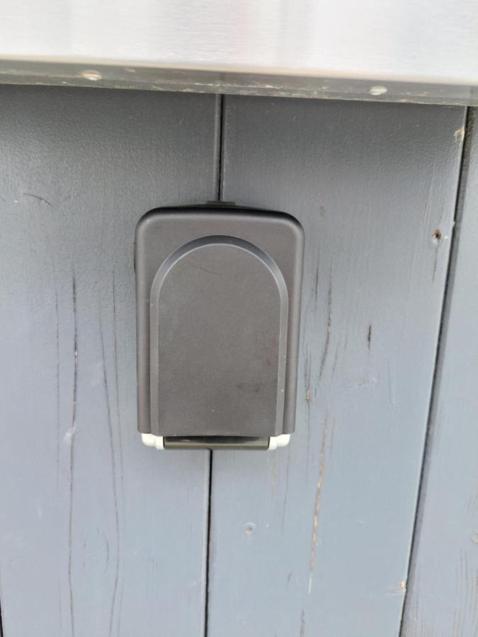 Ganze Ferienwohnung 5 Km Von Erfurt, Mit Kaffeevollautomat, Tv, Wlan, Boxspringbett, Schlafsofa Und Einkaufsmoeglichkeiten, Sehr Gute Anbindung Zur A71 Und A4, Kostenloser Oeff Parkplatz Fuer Pkw Und Transporter Elxleben Εξωτερικό φωτογραφία